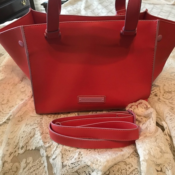 BCBG Generation light coral w/pink trim tote - Picture 2 of 6